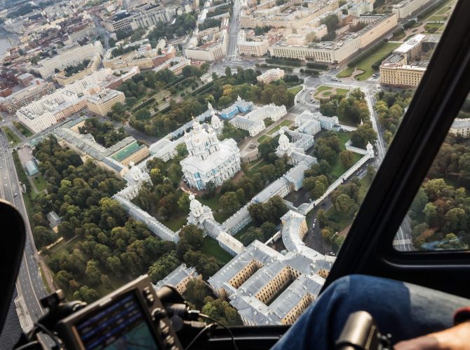 полет на вертолете спб